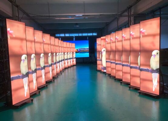 Controle Wifi Indoor P2 Led Poster Display Shopping Mall Display de Publicidade Portátil led Display de Publicidade para Lojas de Varejo