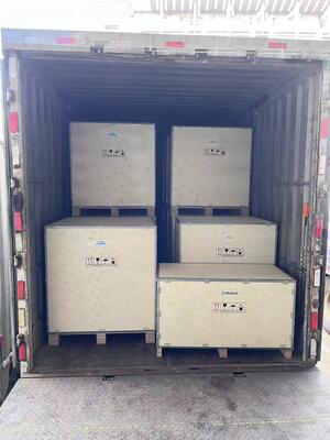 Ecrã de exibição de LED exterior com cabine de alumínio de fundição a óleo 3,91 mm Pitch de pixel e serviço frontal / traseiro