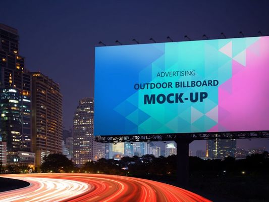OEM Outdoor LED Display Screen Pendente P8 3840Hz Taxa de atualização